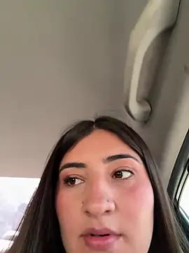 AhriCutte online show from 02-06-25, 06:13