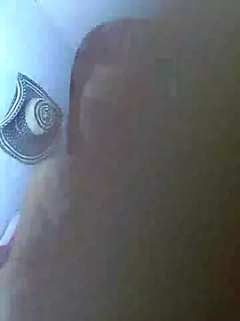 girl milk1 online show from 03-19-25, 08:22