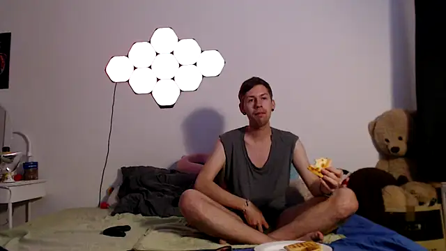 Snapshot of jonny-bisexual chatting on 10-22-25, 07:46 jonny-bisexual online show from 10-22-25, 07:46