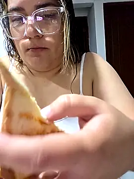 shantal smith9 online show from 04-05-26, 01:36