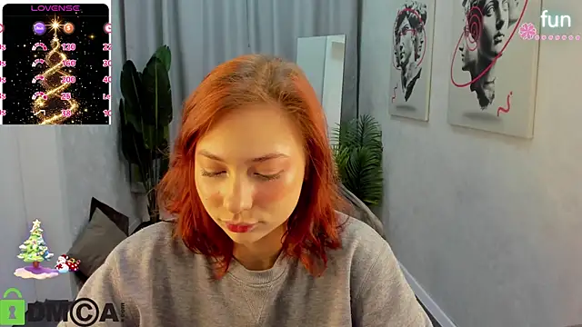 Miss you kiss online show from 12-23-25, 01:03