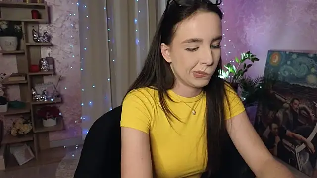 AuroraAksnesss online show from 12-11-24, 02:22