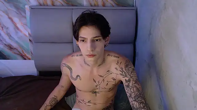 Apolo Hidalgo01 online show from 09-25-25, 06:44