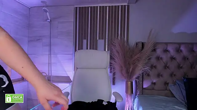 taiiga   online show from 02-08-25, 05:40