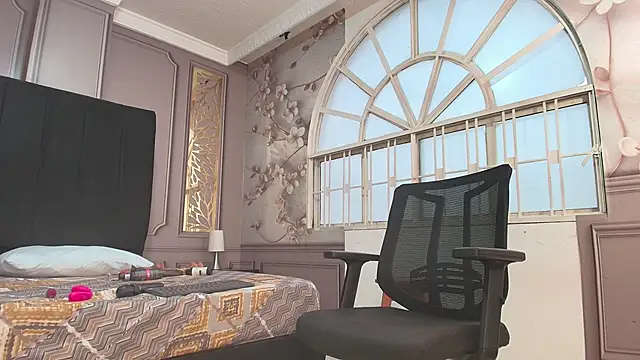 mature bigass   online show from 12-05-25, 12:03