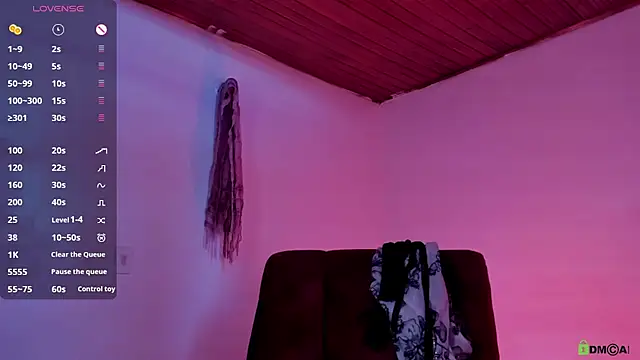 Snapshot of Borbala_Iggy chatting on 12-20-24, 05:08 Borbala Iggy online show from 12-20-24, 05:08