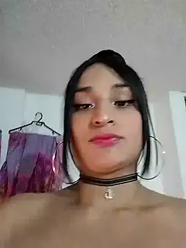 Snapshot of Pussycat_9999 chatting on 12-26-24, 07:16 Pussycat 9999 online show from 12-26-24, 07:16