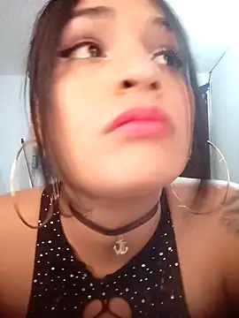 Snapshot of Pussycat_9999 chatting on 01-25-25, 08:53 Pussycat 9999 online show from 01-25-25, 08:53