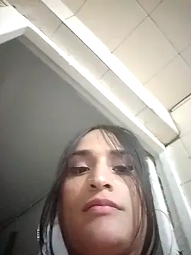 Snapshot of Pussycat_9999 chatting on 01-31-25, 09:16 Pussycat 9999 online show from 01-31-25, 09:16