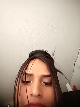 Snapshot of Pussycat_9999 chatting on 03-15-25, 05:59 Pussycat 9999 online show from 03-15-25, 05:59