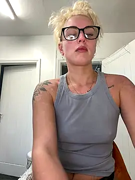 Snapshot of Barbie_26 chatting on 12-03-24, 09:44 Barbie 26 online show from 12-03-24, 09:44