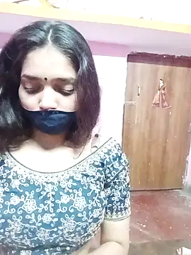 Snapshot of Cute-Simmi chatting on 01-18-25, 02:44 Cute-Simmi online show from 01-18-25, 02:44