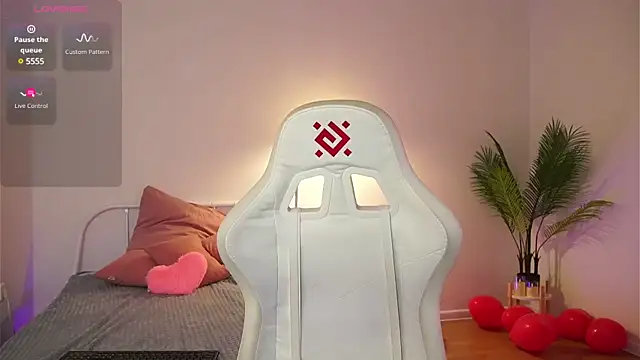 tender babyy online show from 03-06-25, 11:36