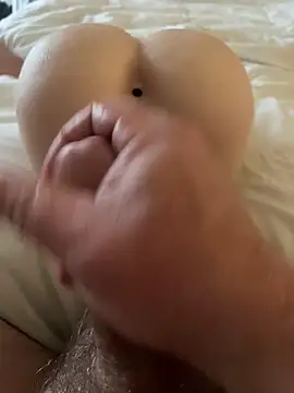 Snapshot of NaughtyJonnyB chatting on 12-15-25, 02:10 NaughtyJonnyB online show from 12-15-25, 02:10