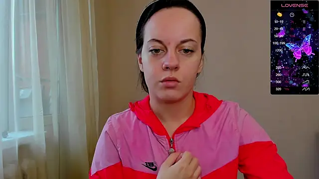 Sabrina Lavv online show from 10-22-25, 08:58
