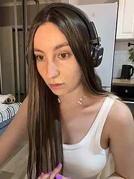 viviandaimond1 online show from 02-03-25, 12:47