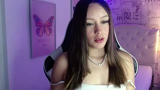 Ivyy Crystal online show from 02-10-25, 11:45