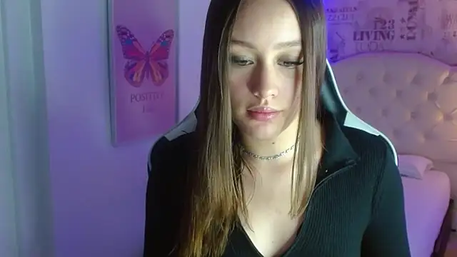 Ivyy Crystal online show from 02-27-25, 09:04