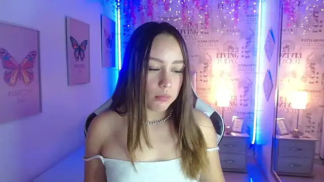 Ivyy Crystal online show from 03-11-25, 11:48