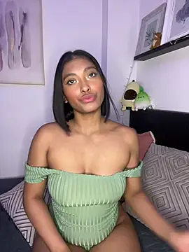 Isabella fasilier online show from 02-13-25, 12:13