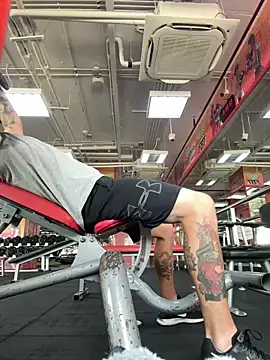 luv2masterb8247 online show from 12-05-24, 01:58