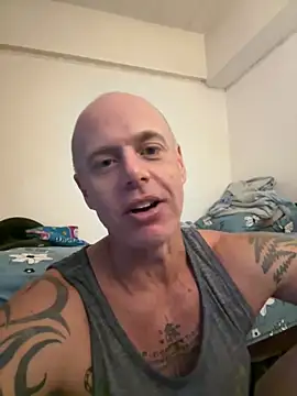 luv2masterb8247 online show from 12-17-24, 05:18