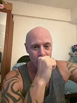 luv2masterb8247 online show from 12-19-24, 05:18