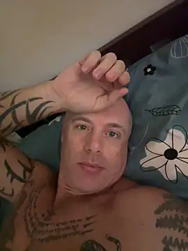 luv2masterb8247 online show from 12-23-24, 12:35