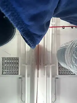 luv2masterb8247 online show from 01-06-25, 03:20