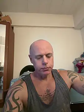 luv2masterb8247 online show from 01-16-25, 04:07