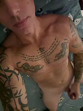 luv2masterb8247 online show from 01-17-25, 12:31