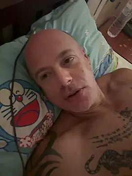 luv2masterb8247 online show from 02-03-25, 12:36