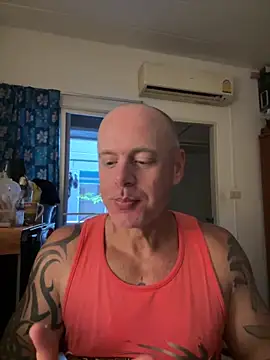 luv2masterb8247 online show from 02-03-25, 04:25