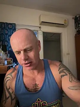 luv2masterb8247 online show from 02-05-25, 04:27