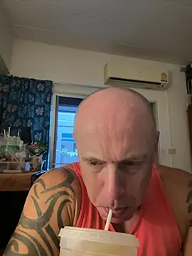 luv2masterb8247 online show from 02-10-25, 04:30