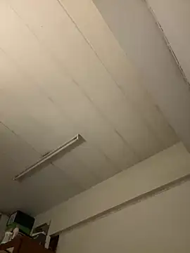 luv2masterb8247 online show from 02-19-25, 12:35