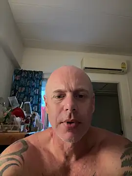 luv2masterb8247 online show from 02-24-25, 07:33