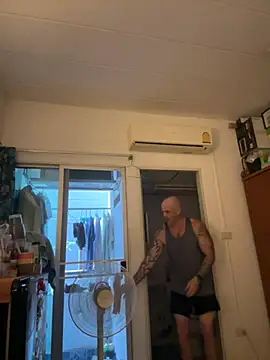 luv2masterb8247 online show from 02-27-25, 04:31