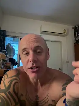 luv2masterb8247 online show from 03-04-25, 05:11