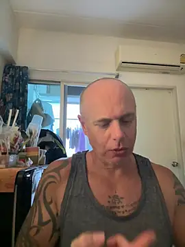 luv2masterb8247 online show from 03-18-25, 05:09