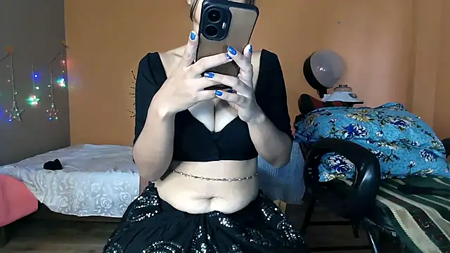 Snapshot of jenny-ki-bella chatting on 10-09-25, 04:54 jenny-ki-bella online show from 10-09-25, 04:54