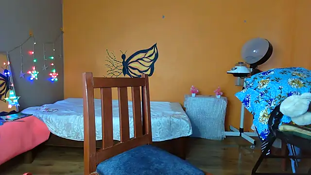 Snapshot of jenny-ki-bella chatting on 11-13-25, 03:49 jenny-ki-bella online show from 11-13-25, 03:49