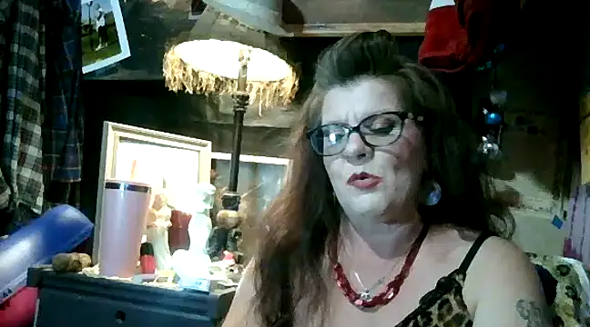 Snapshot of Fantasymaid80 chatting on 01-08-25, 05:16 Fantasymaid80 online show from 01-08-25, 05:16