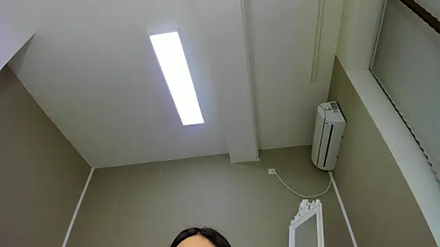 Kimi Ivy online show from 02-23-25, 04:50