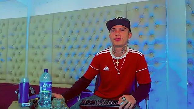 HannibalLester online show from 02-06-25, 12:59