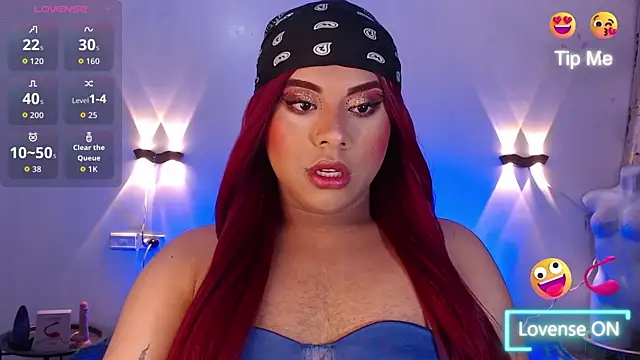 Emili Roux online show from 11-18-25, 12:20