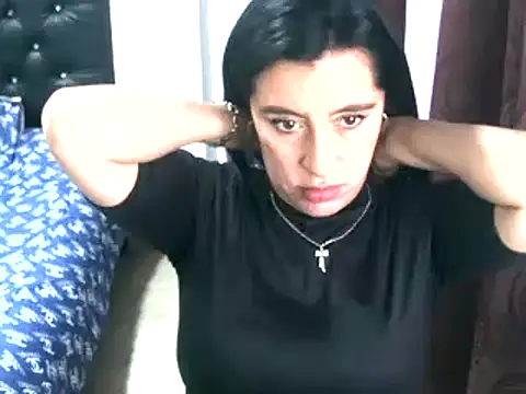 Snapshot of hailey85 chatting on 12-30-24, 07:00 hailey85 online show from 12-30-24, 07:00