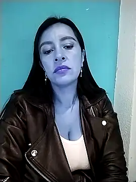 Snapshot of hailey85 chatting on 02-10-25, 07:49 hailey85 online show from 02-10-25, 07:49