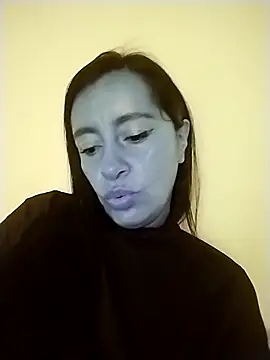 Snapshot of hailey85 chatting on 02-21-25, 01:11 hailey85 online show from 02-21-25, 01:11
