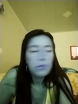 Snapshot of hailey85 chatting on 02-26-25, 04:24 hailey85 online show from 02-26-25, 04:24